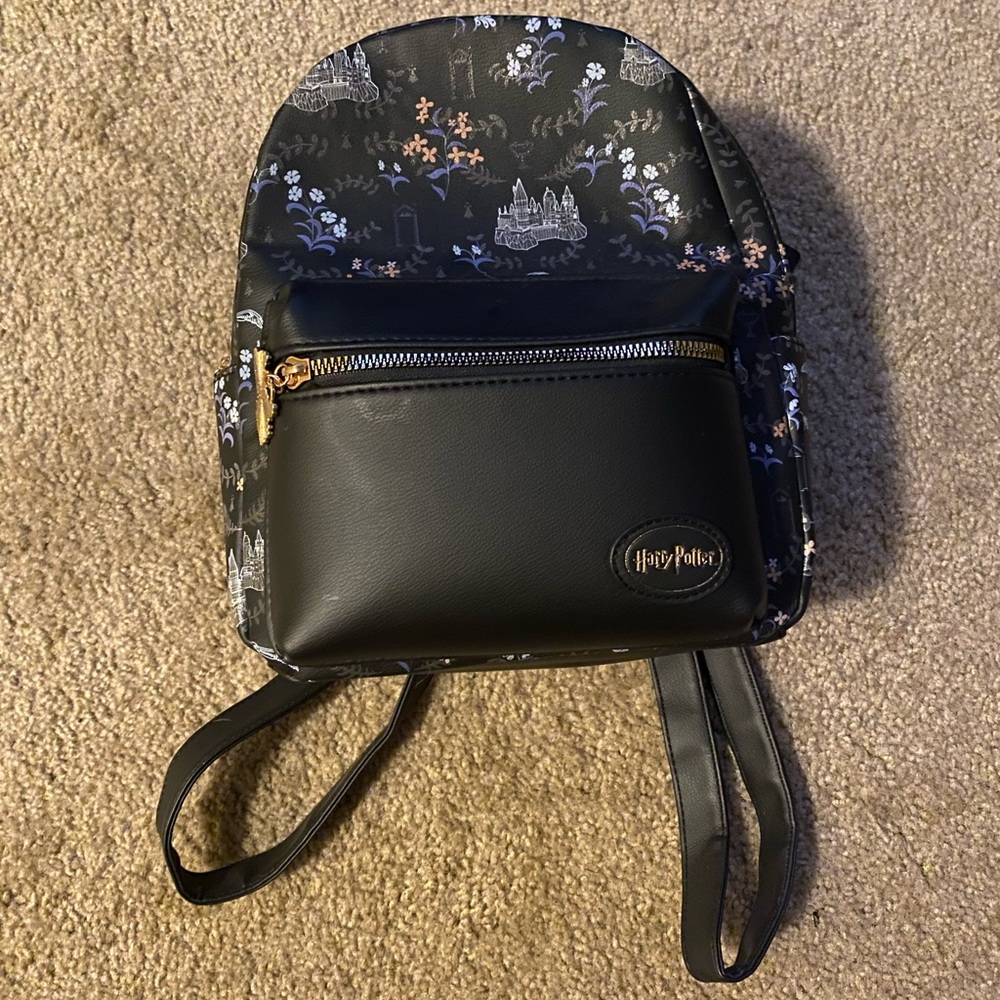 Harry Potter Hogwarts Her Universe backpack